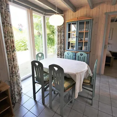 Holiday home Mirow In